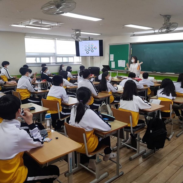 f80dcc61360893cf114c3d1be19b942e_1619446