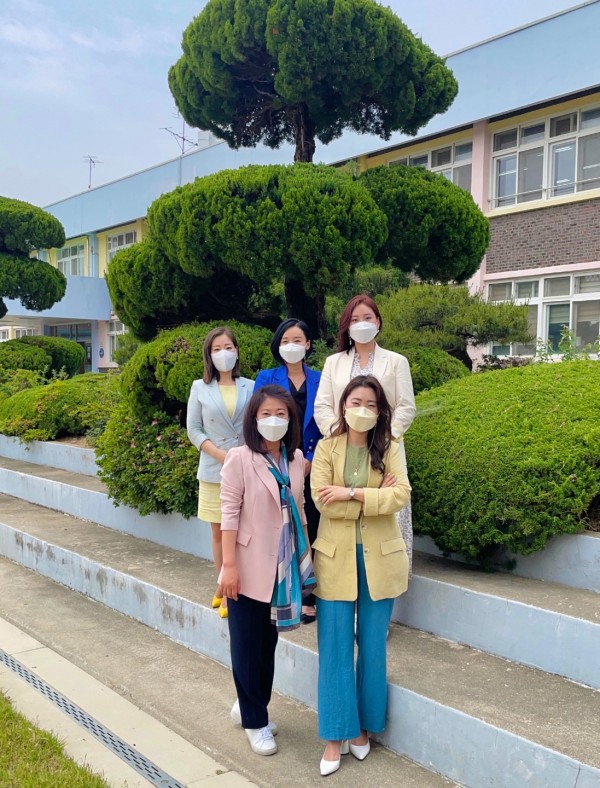 012e5a7929ec7fd7523df130e90bf043_1621174