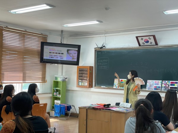 012e5a7929ec7fd7523df130e90bf043_1621175