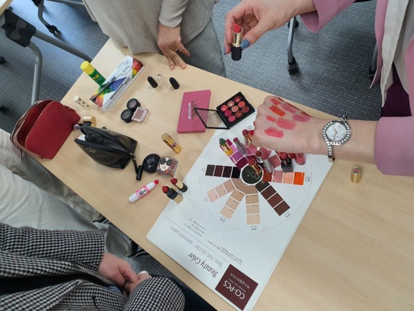 4d2057a922b27b8fc990059ec8d36f70_1638094